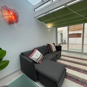 casa-florinda-tarifa-11380.es-andalucia.com/
