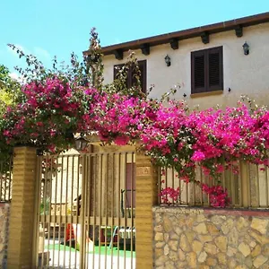 casa-vacanze-mediterraneo-tre-fontane.sicilyhotelsitaly.net/