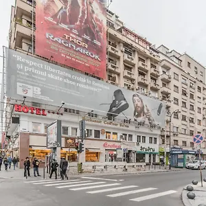 Ultra Central, 15 Sqm By Urbanesq Бухарест